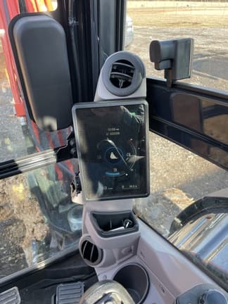 Image of Kubota KX057-5 equipment image 4