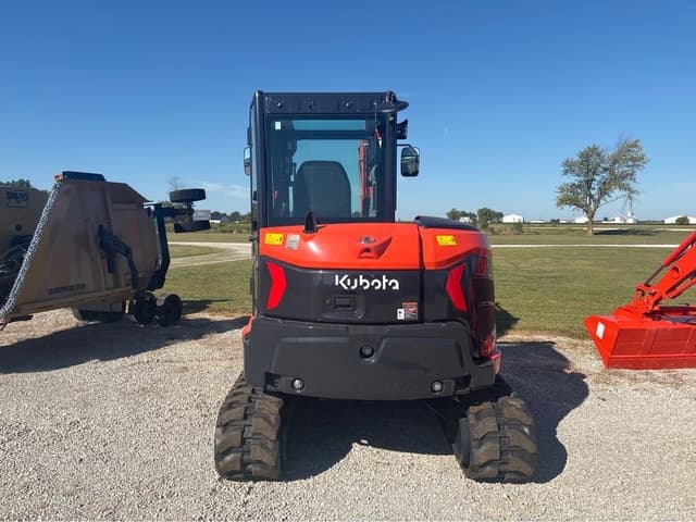Image of Kubota KX057-5R3A equipment image 2