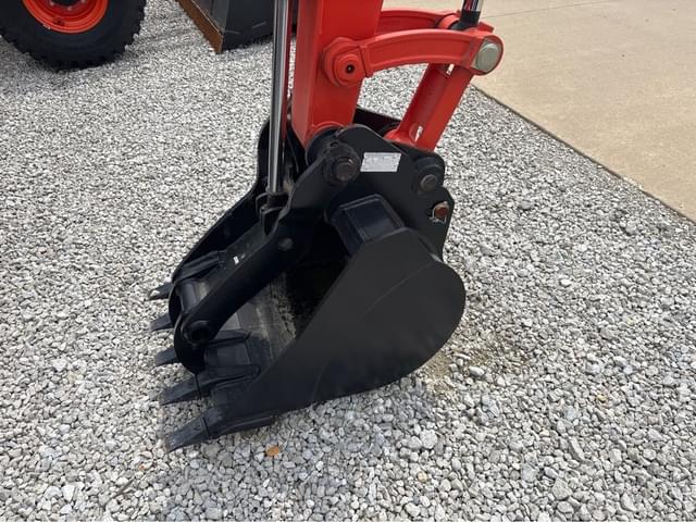 Image of Kubota KX057-5 equipment image 2