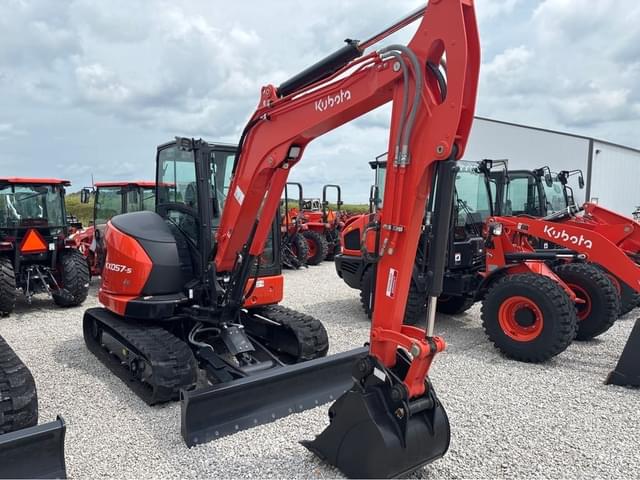 Image of Kubota KX057-5 equipment image 1