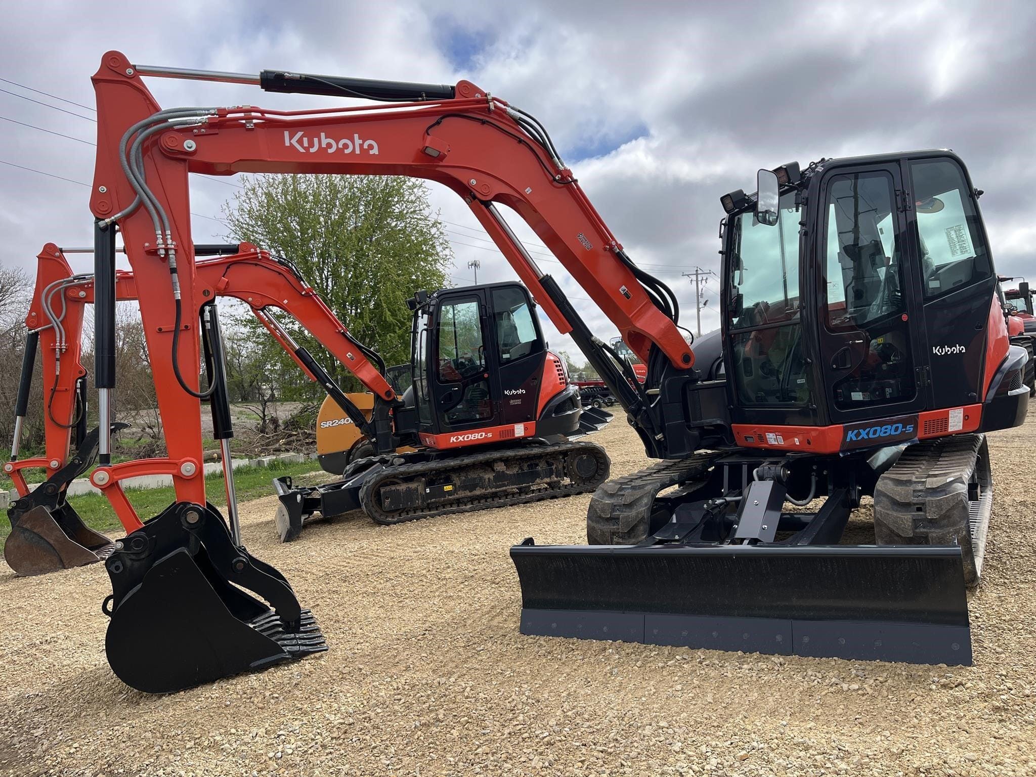 2025 Kubota KX080-5 Equipment Image0