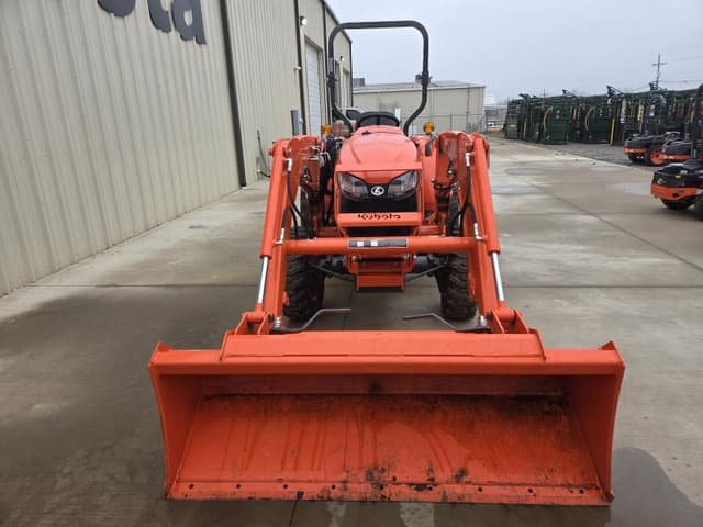 Image of Kubota L2502DT equipment image 1