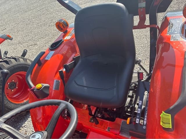 Image of Kubota L2502HST equipment image 1