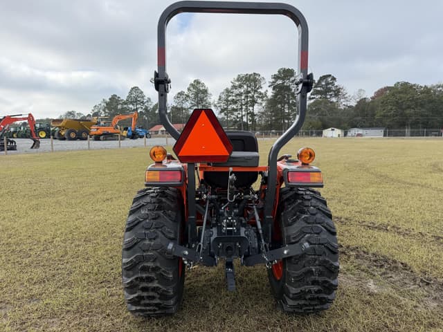 Image of Kubota L2502HST equipment image 3