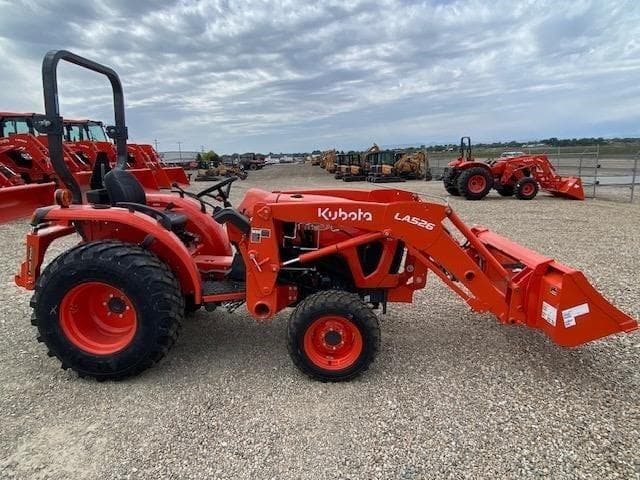 Image of Kubota L2502HST equipment image 3