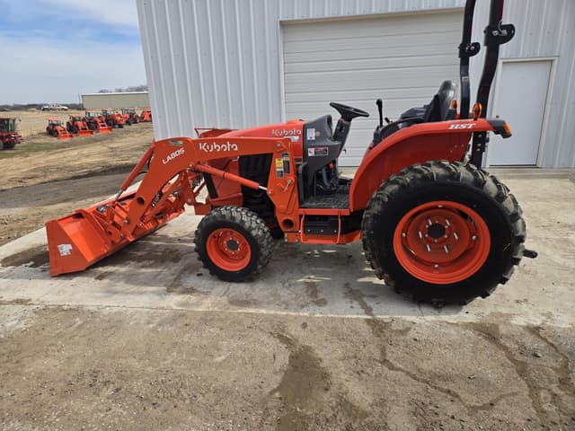 Image of Kubota L3560 equipment image 1