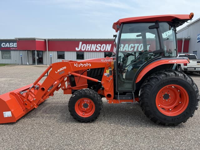 Image of Kubota L3560HSTC-LE equipment image 2