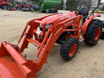 Main image Kubota L3902HST