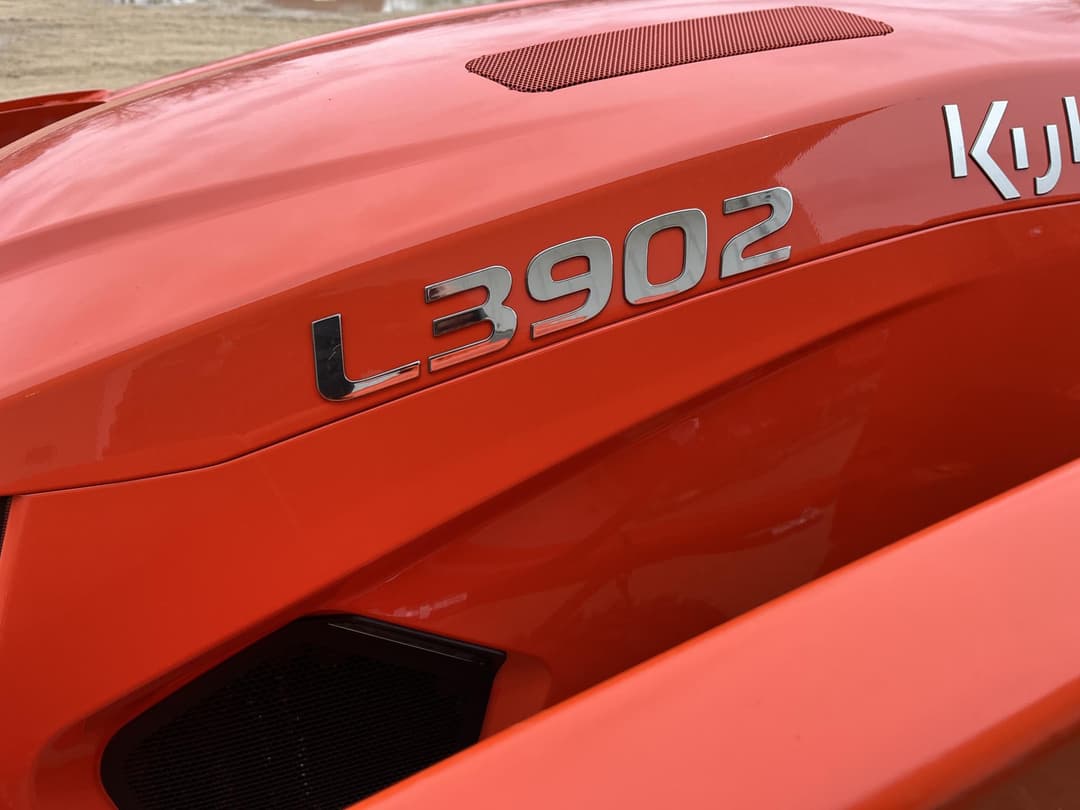 Image of Kubota L3902HST Image 1