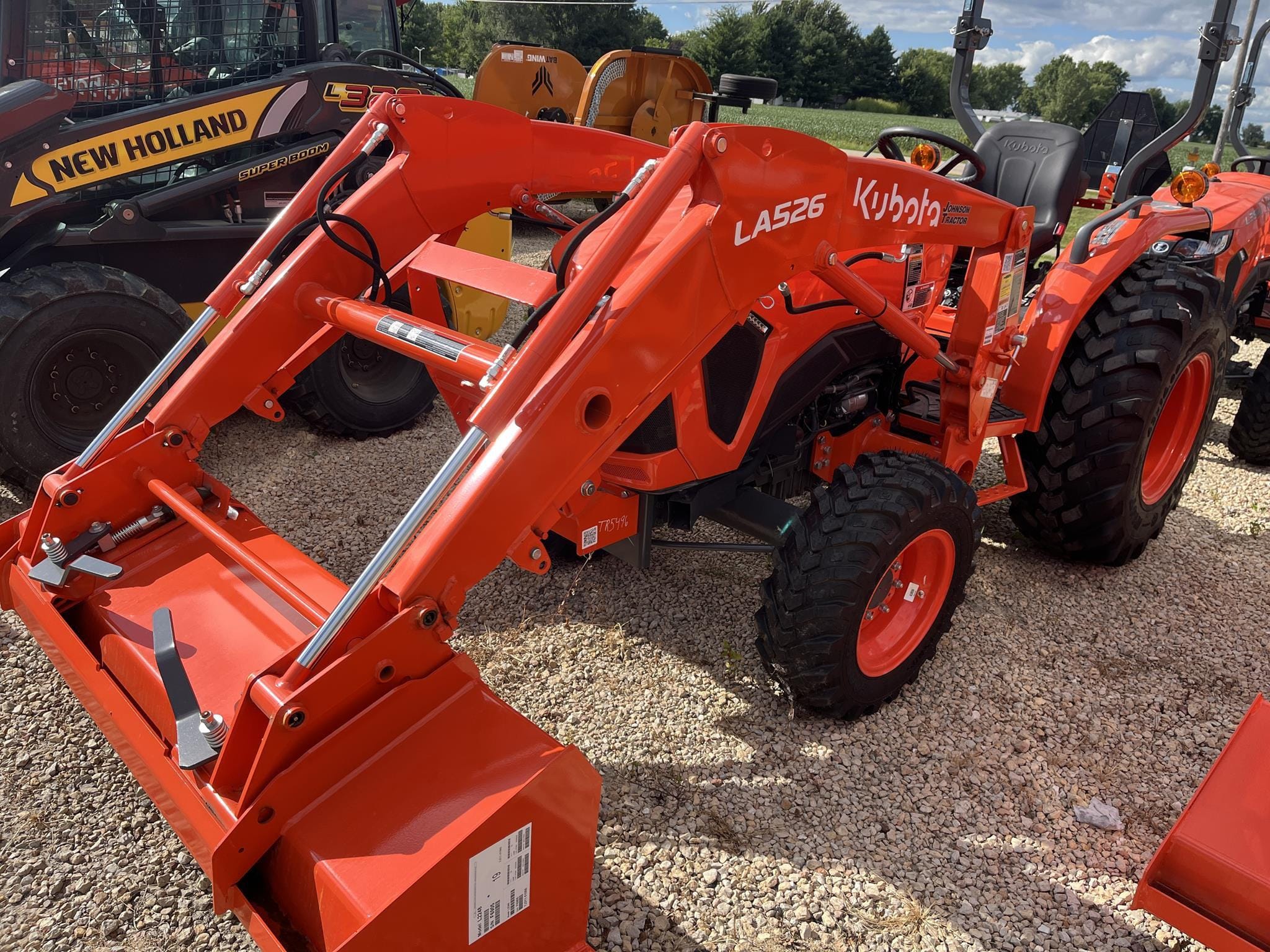 2025 Kubota L3902HST Equipment Image0