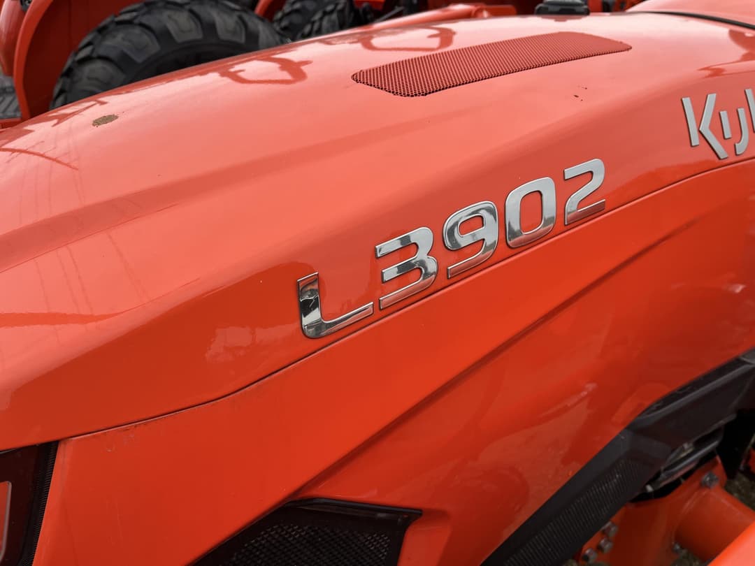 Image of Kubota L3902HST Image 1