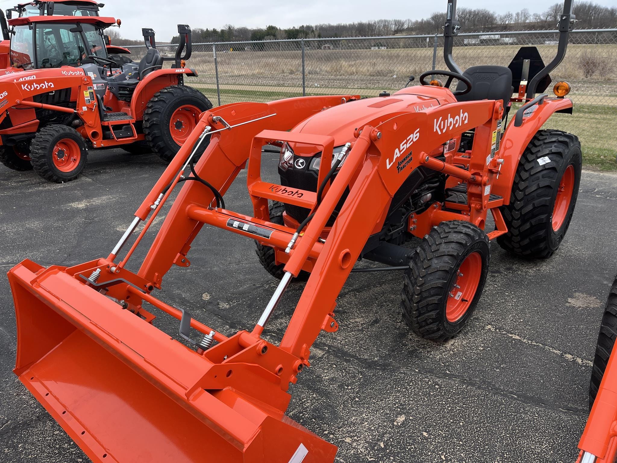 2025 Kubota L3902HST Equipment Image0