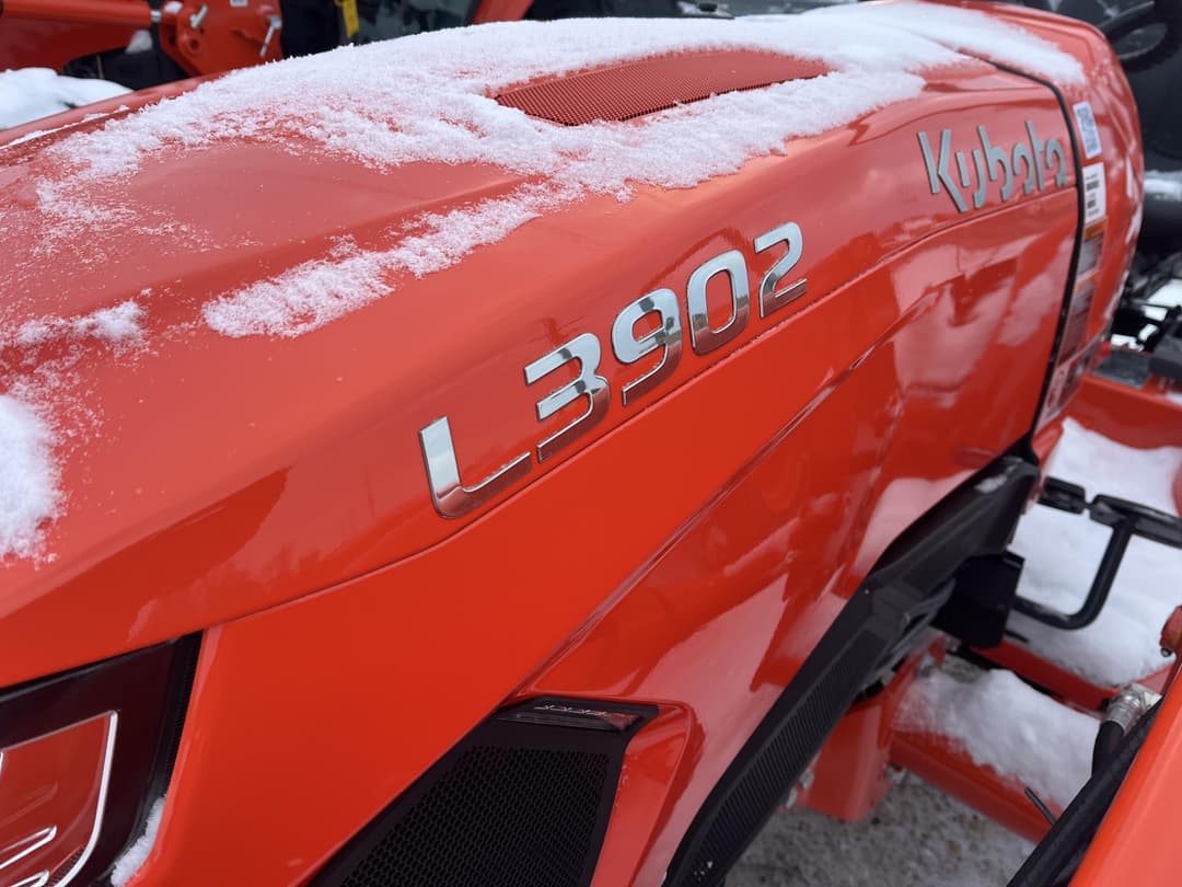 Image of Kubota L3902HST Image 1