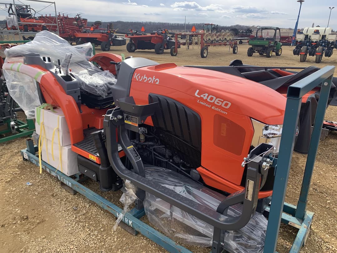 Image of Kubota L4060HST-LE Image 0