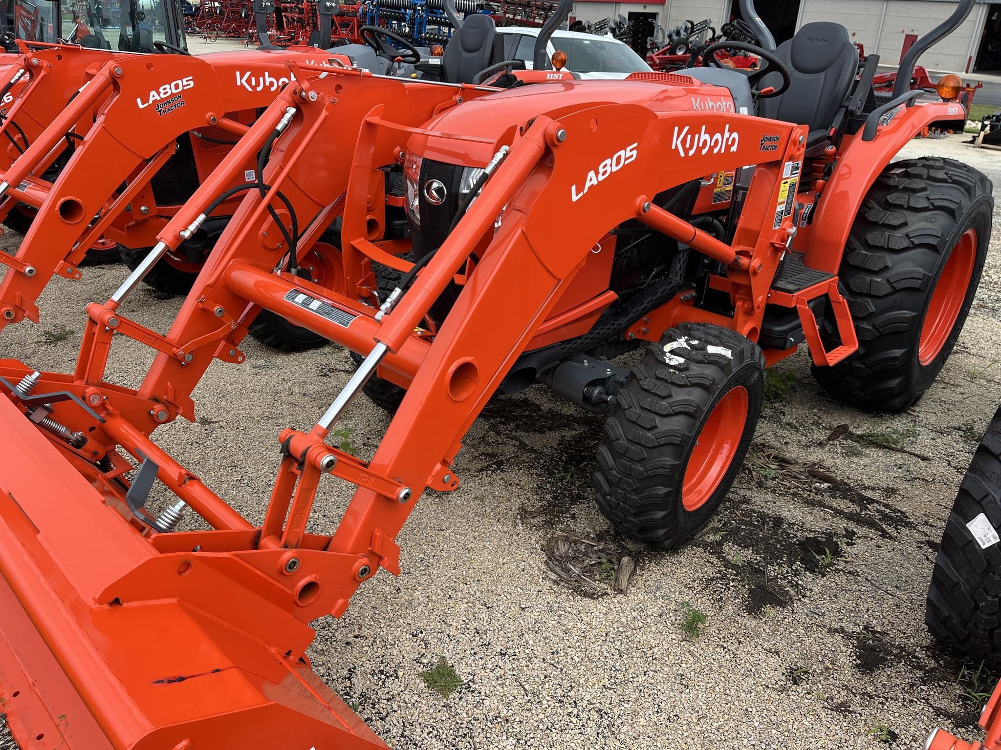2025 Kubota L4060HST-LE Equipment Image0