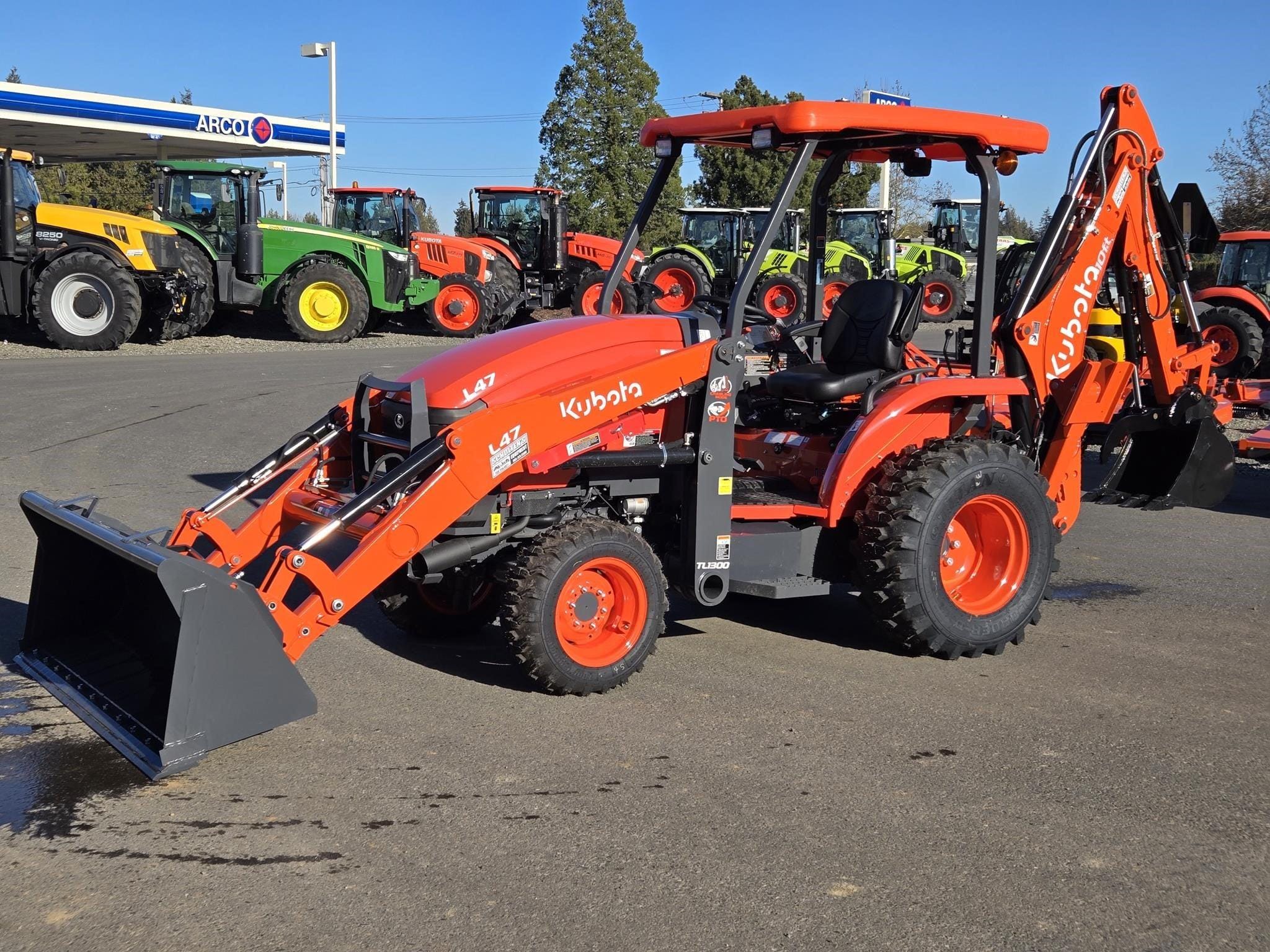 2025 Kubota L47 Equipment Image0