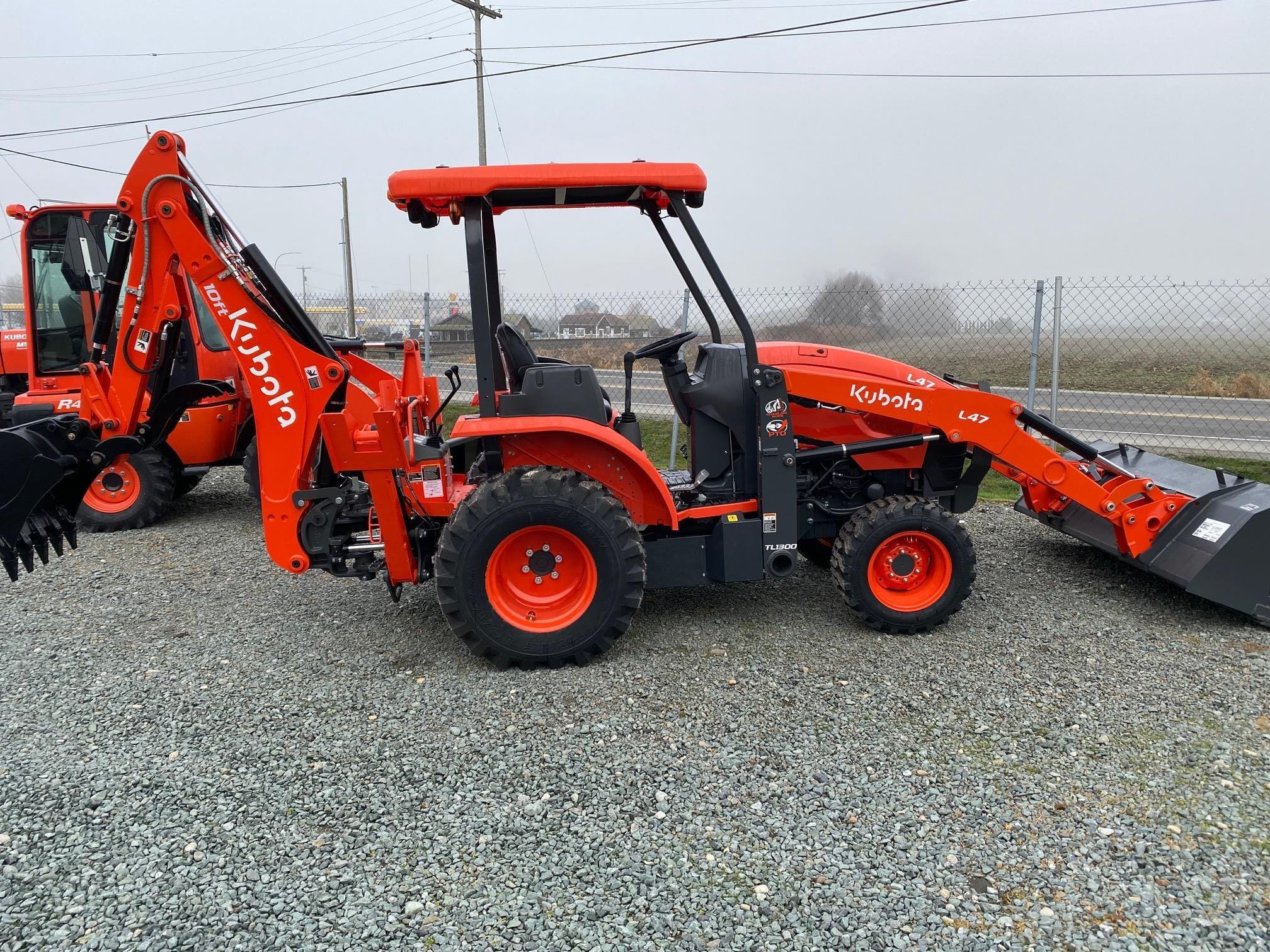 2025 Kubota L47 Equipment Image0