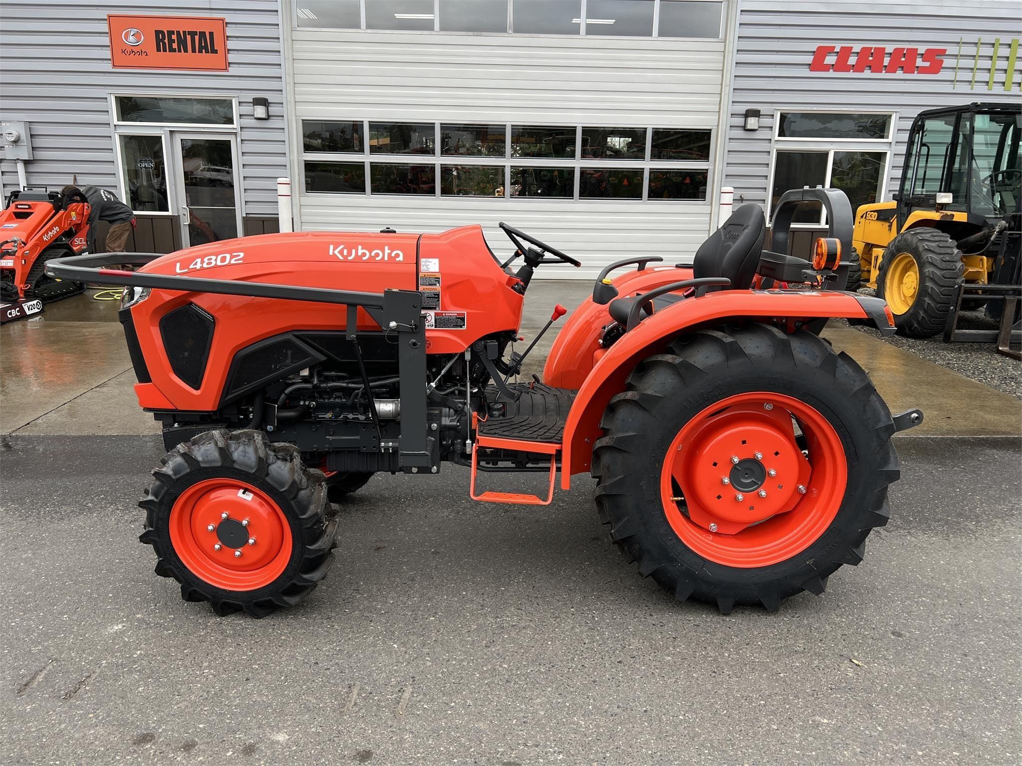 2025 Kubota L4802DTN Equipment Image0