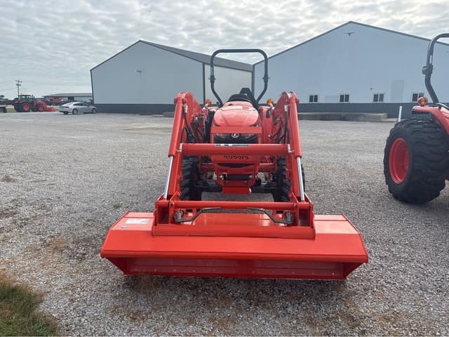 Image of Kubota L4802HST equipment image 4