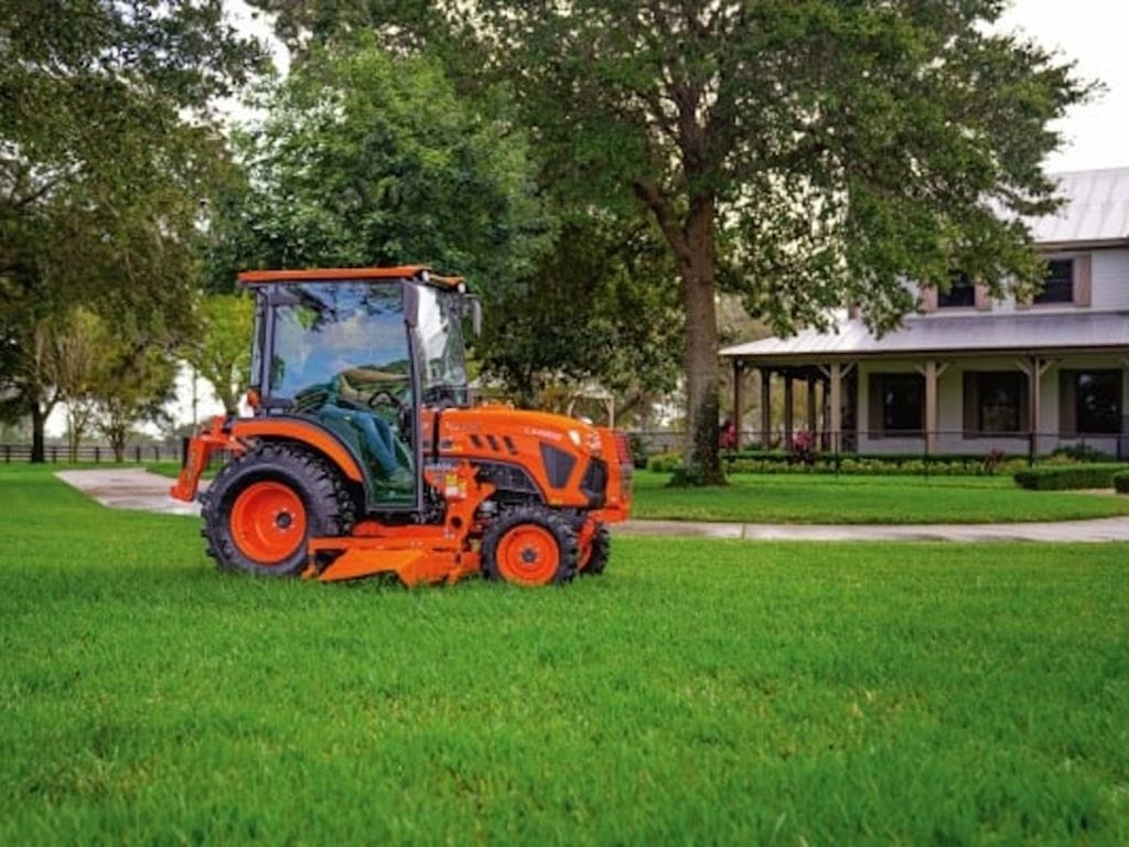 2025 Kubota LX4020 Equipment Image0