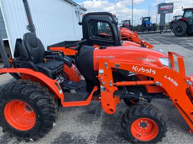 Image of Kubota LX2620HSD equipment image 1