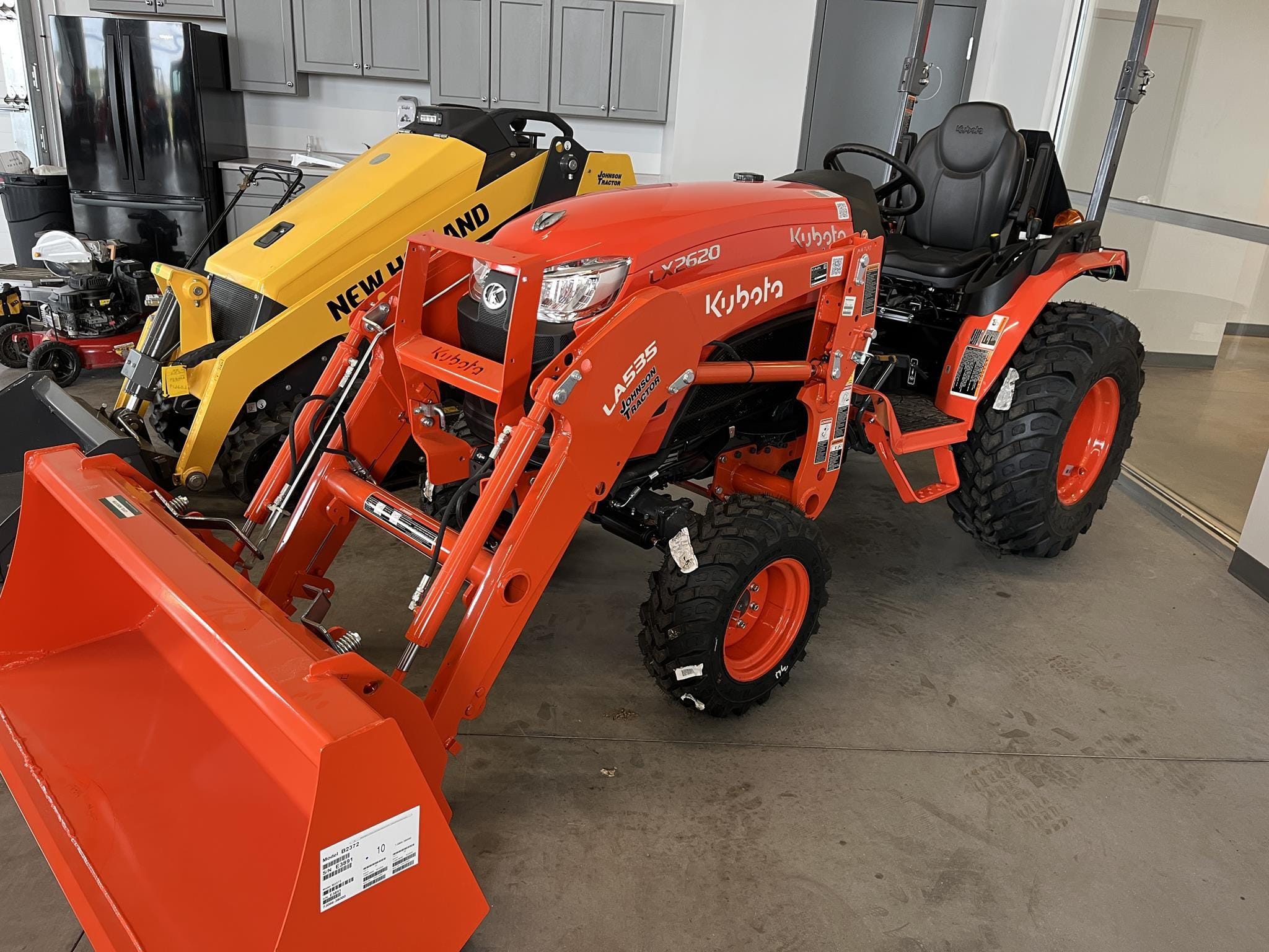 2025 Kubota LX2620HSD Equipment Image0