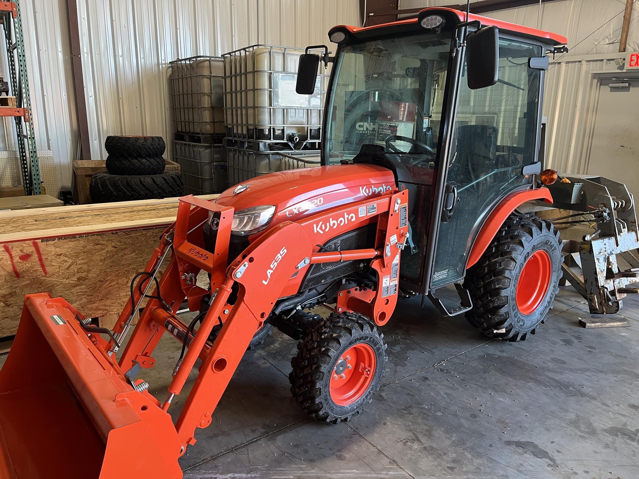 Main image Kubota LX2620HSDC