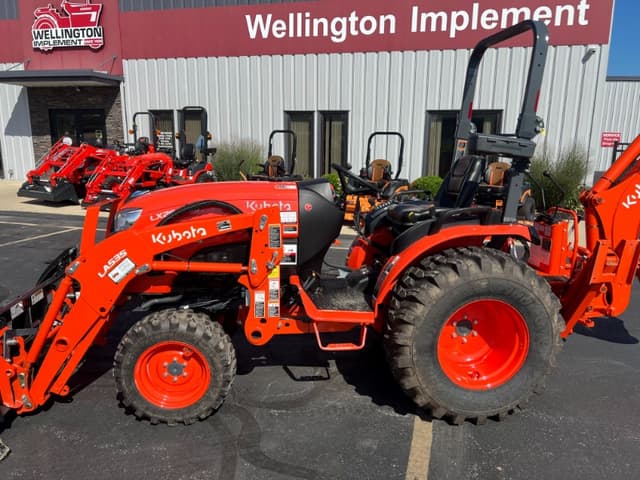Image of Kubota LX2620SU equipment image 2