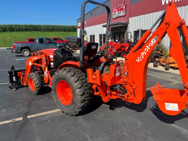 Image of Kubota LX2620SU equipment image 3