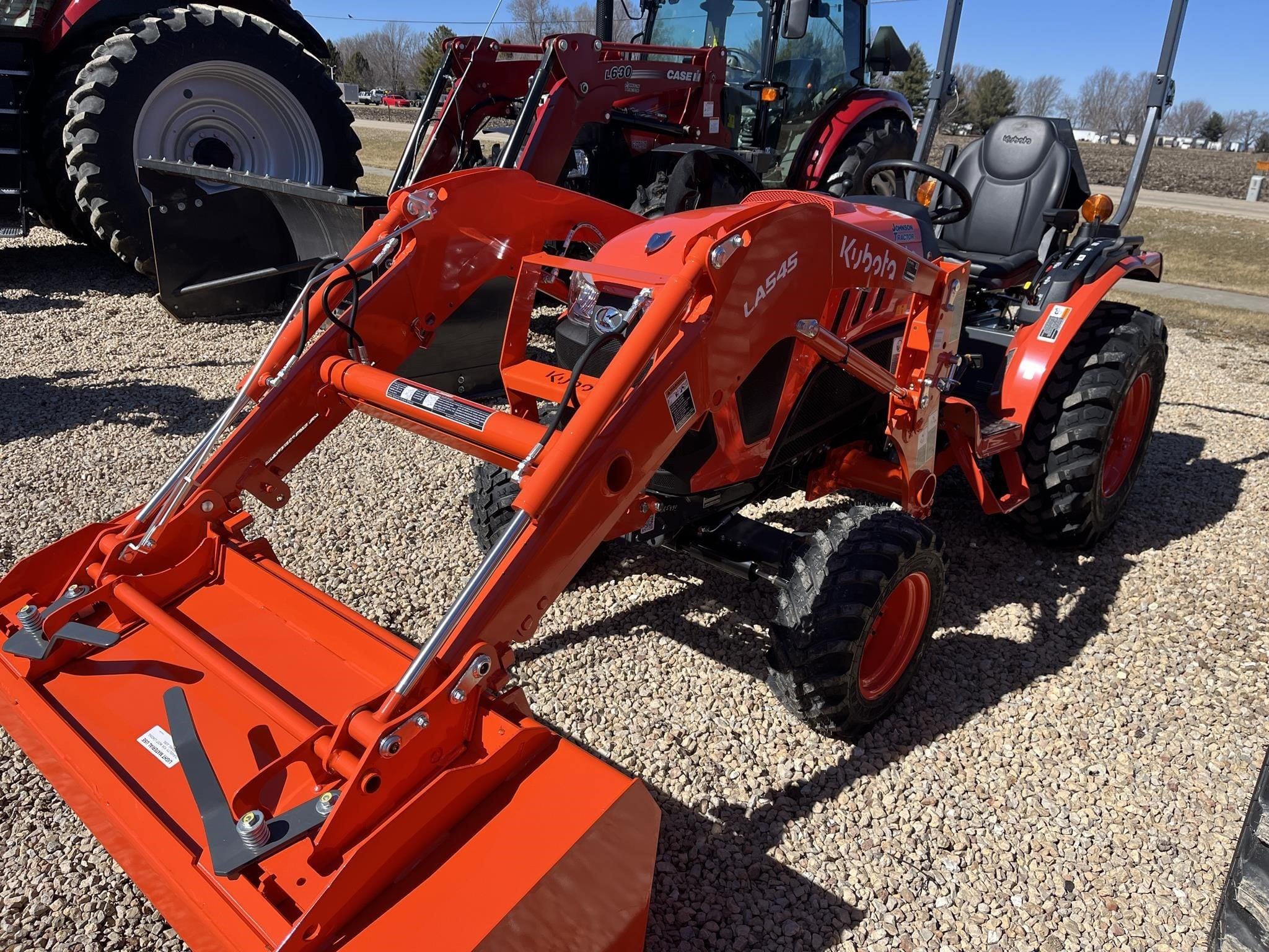 2025 Kubota LX3520 Equipment Image0