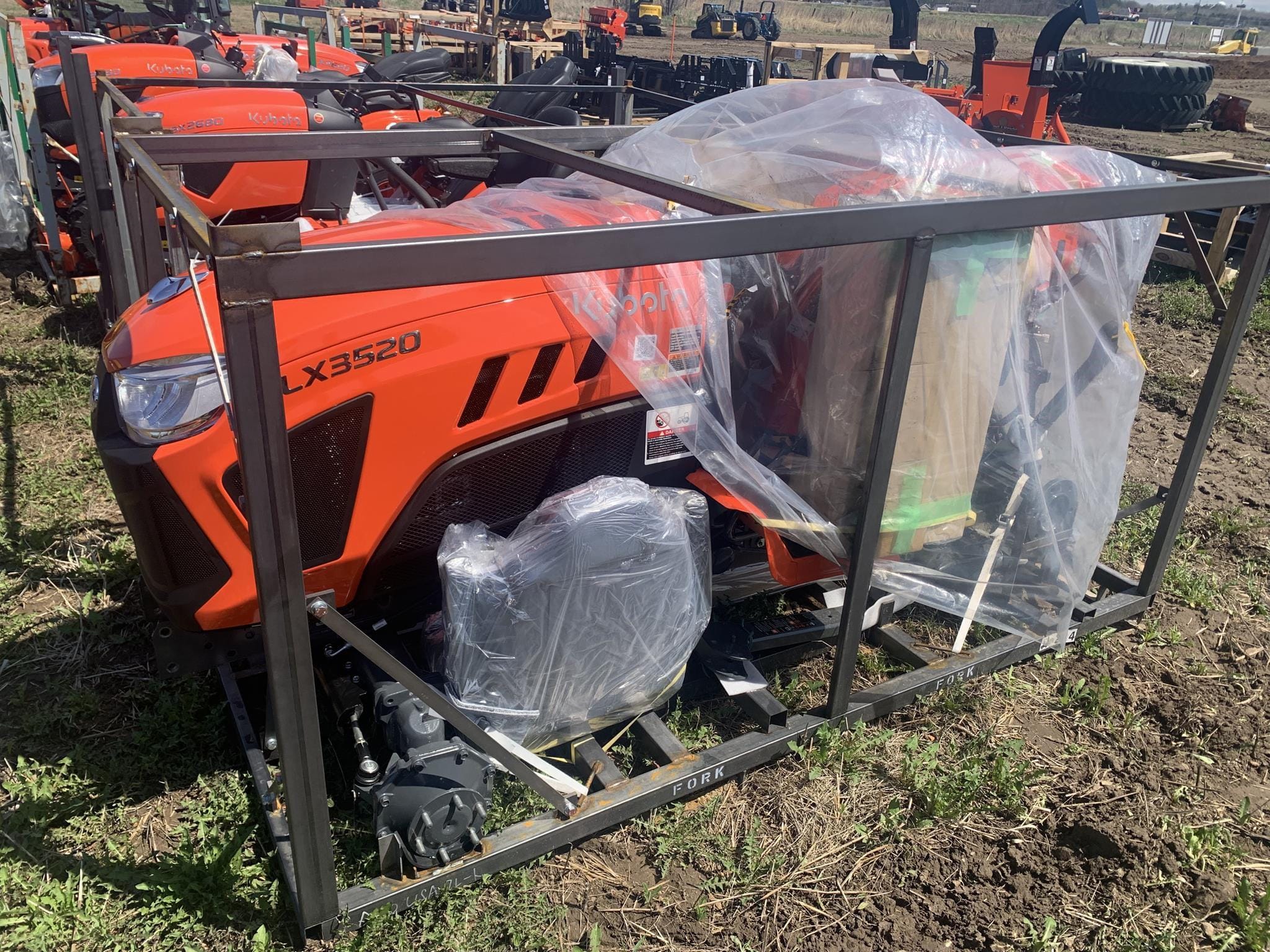 Main image Kubota LX3520HSD