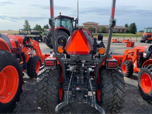 Image of Kubota LX3520HSD equipment image 3
