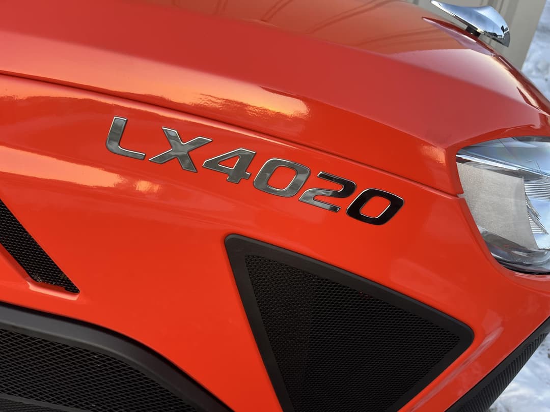 Image of Kubota LX4020HSD Image 1