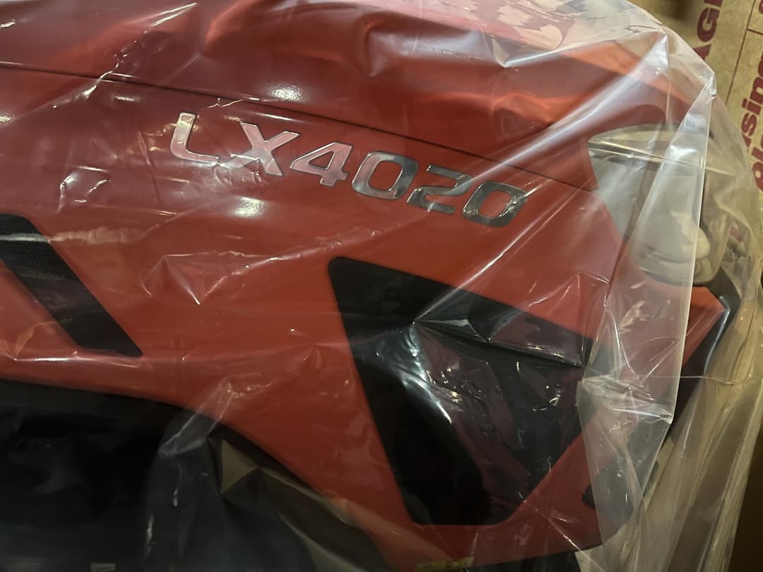 Image of Kubota LX4020HSD Image 1