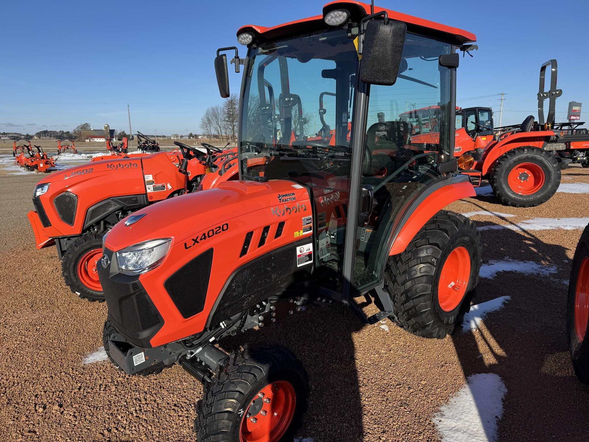 2025 Kubota LX4020HSD Equipment Image0