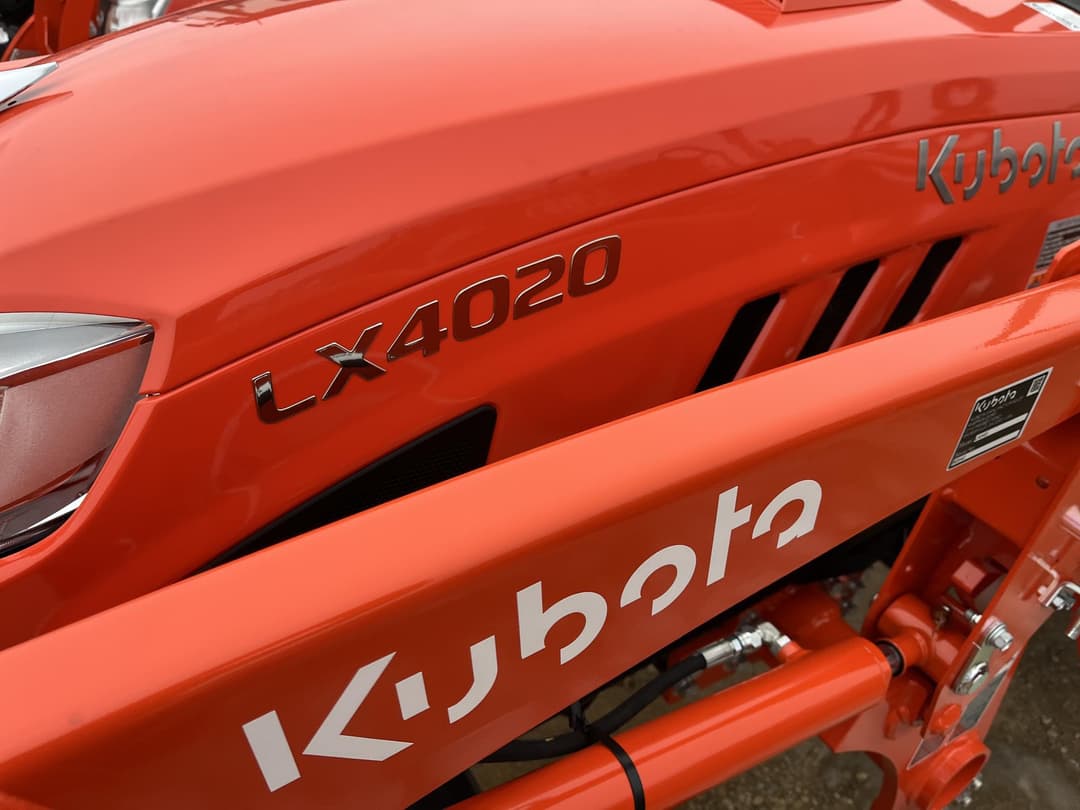 Image of Kubota LX4020HSD Image 1