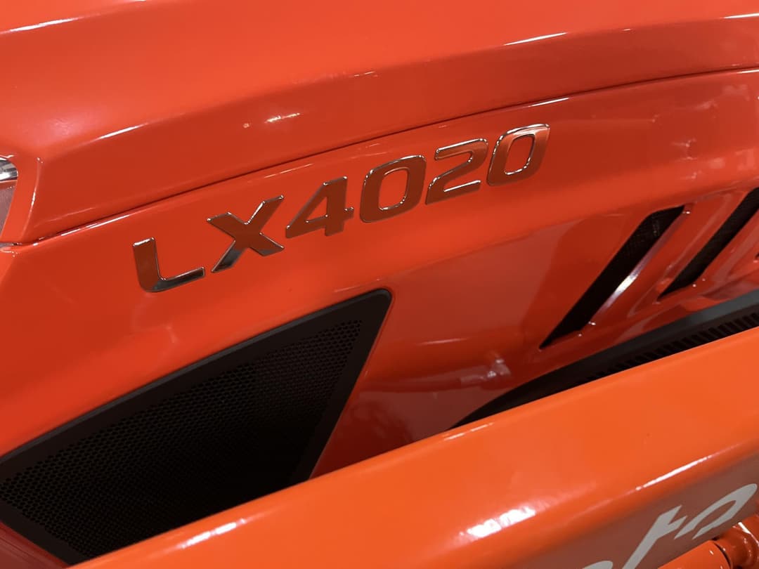 Image of Kubota LX4020HSD Image 1
