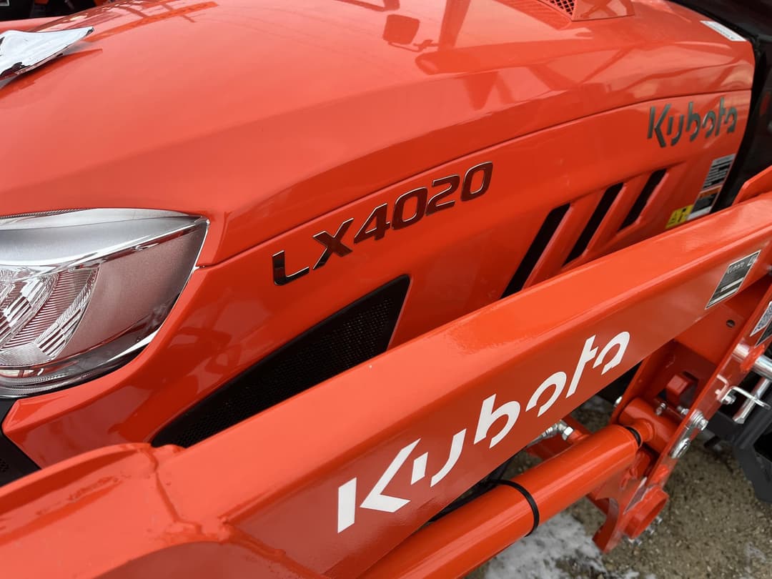 Image of Kubota LX4020HSDC Image 1