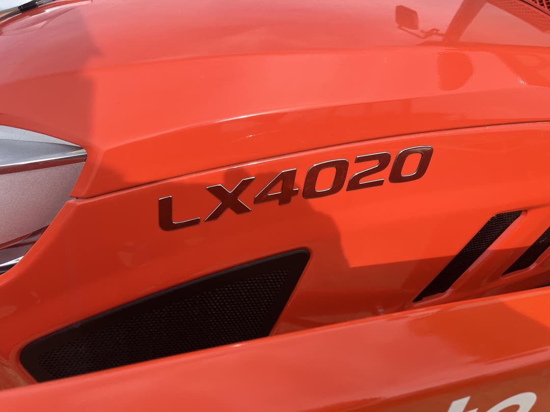 Image of Kubota LX4020HSDC Image 1