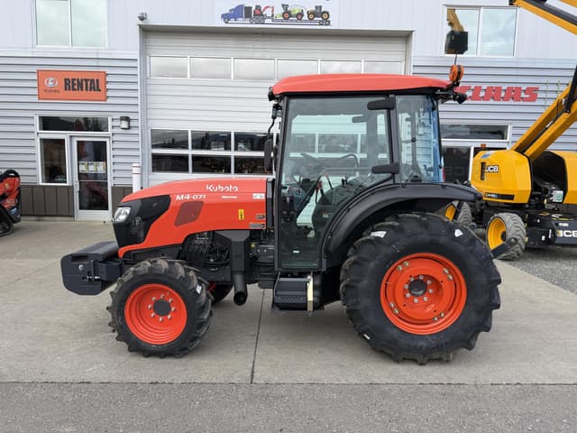 Image of Kubota M4N-071HDC12 equipment image 1