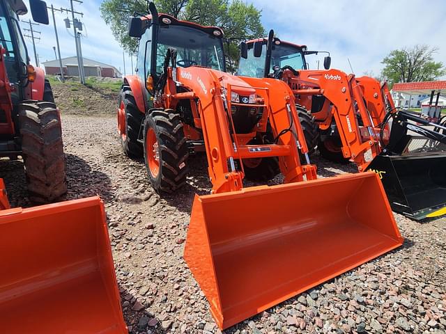 Image of Kubota M5-111 equipment image 2