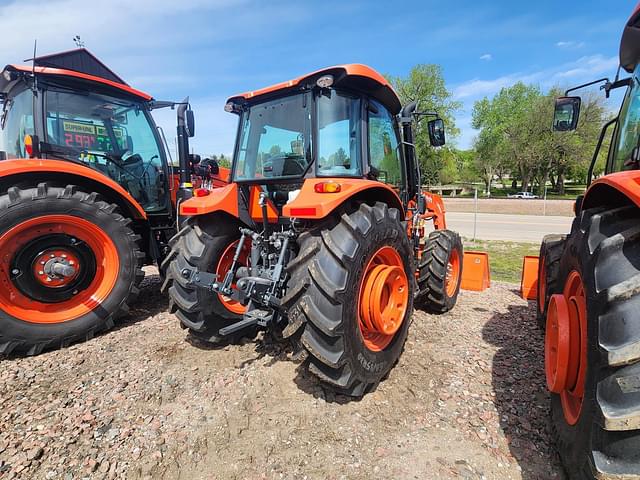 Image of Kubota M5-111 equipment image 3
