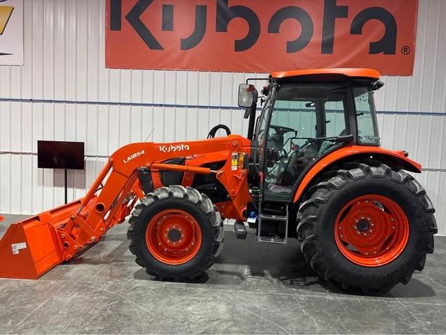 Image of Kubota M5-111 equipment image 1