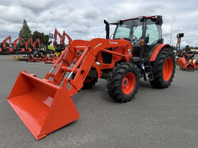 Image of Kubota M6-141 equipment image 1