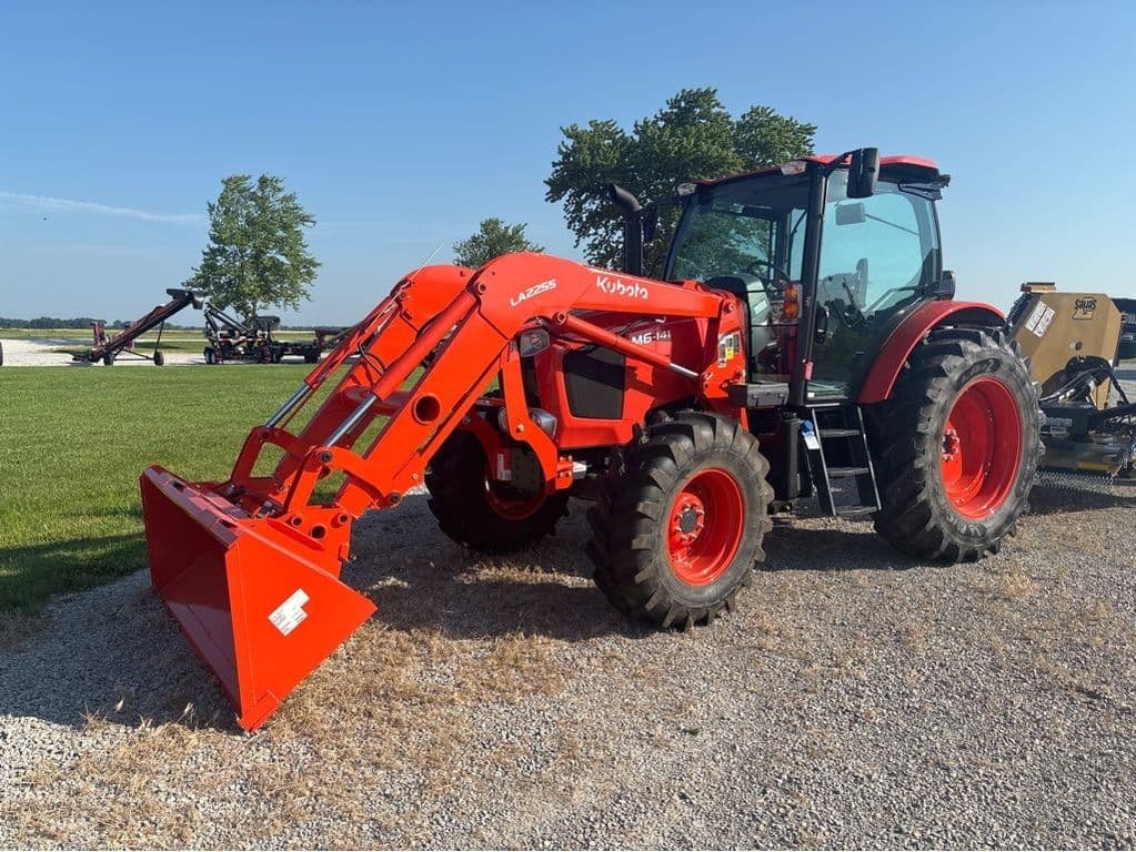 Image of Kubota M6-141DTC Primary image