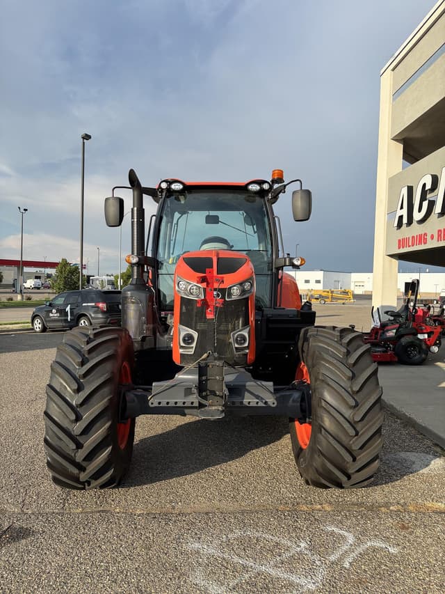 Image of Kubota M7.154 Deluxe equipment image 2