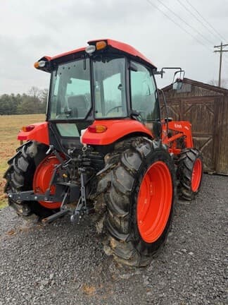 Image of Kubota M7060 equipment image 3