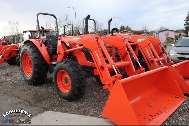 Image of Kubota M7060HD12 equipment image 1
