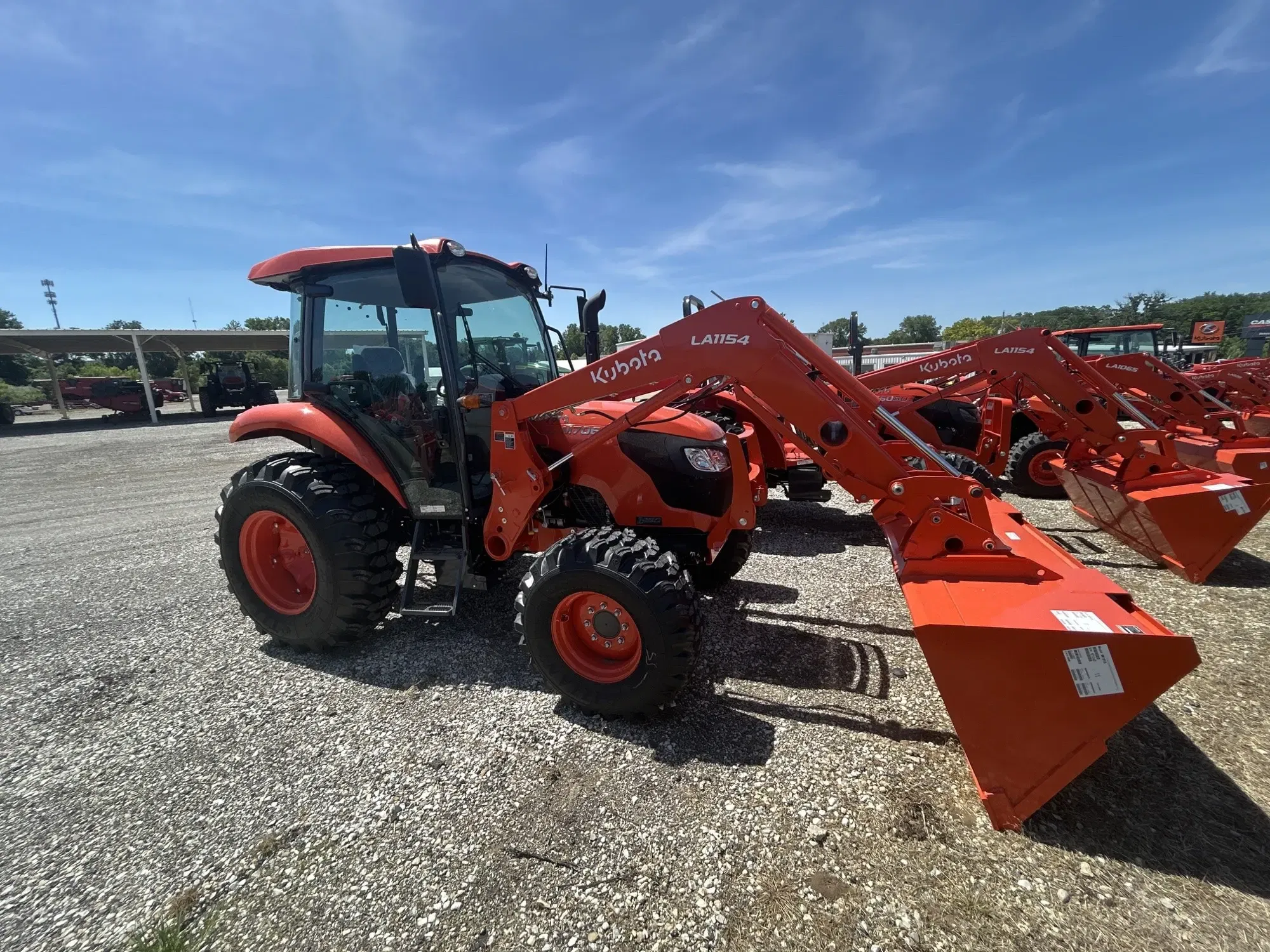 Main image Kubota M7060HDC12