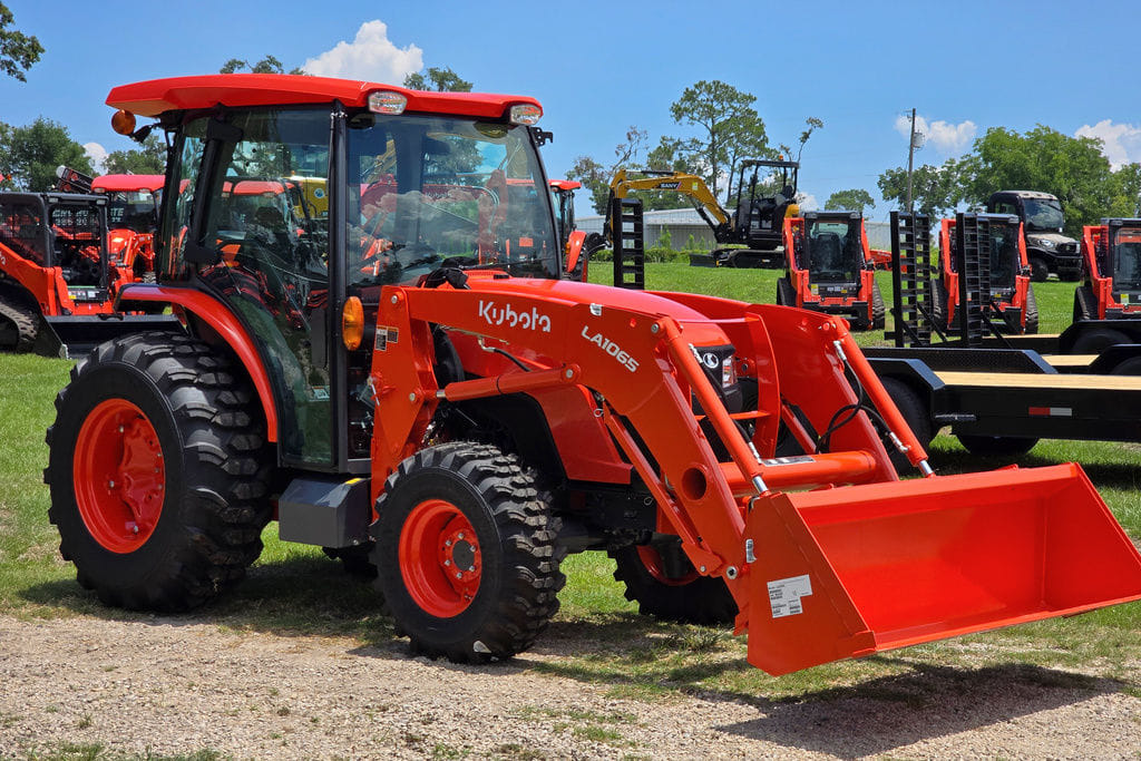 2026 Kubota MX4900 Equipment Image0